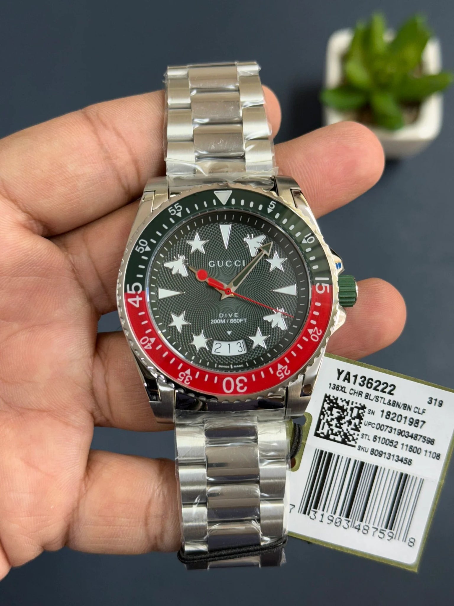 Gucci Dive YA136222 Store Quality Quartz