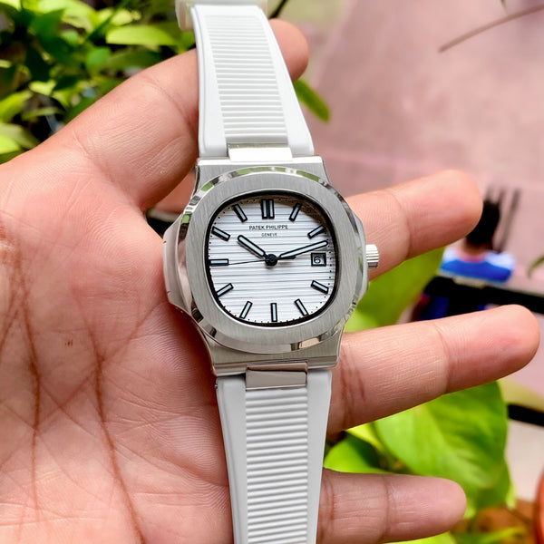 Patek Philippe Nautilus 5711/1A-011 White