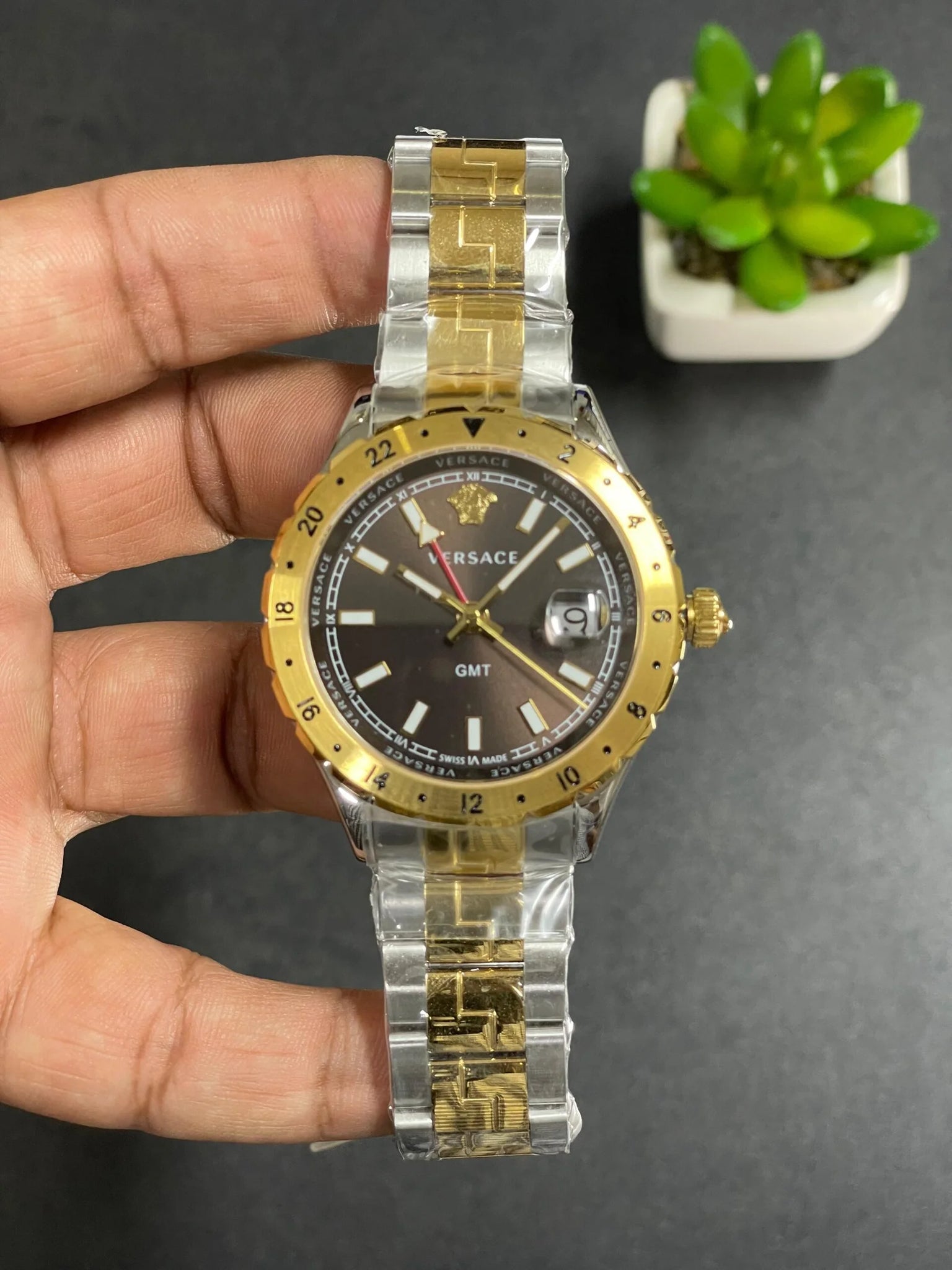 Versace V11040015 Hellenyium GMT Store Quality
