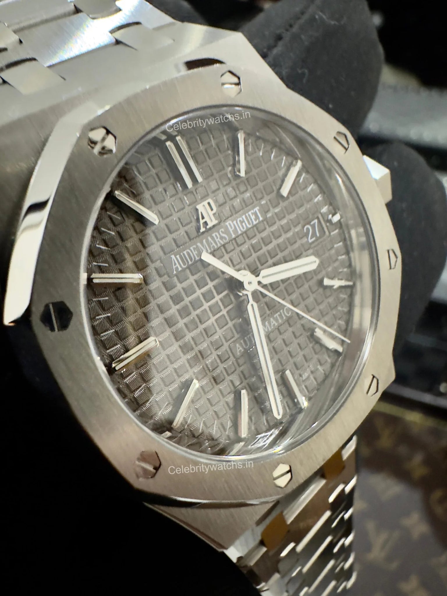 Audemars Piguet Royal Oak 15450ST 37MM 1:1 Super Clone Replica