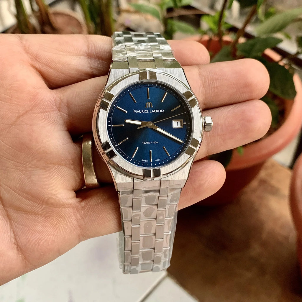 Maurice Lacroix Aikon Quartz Blue