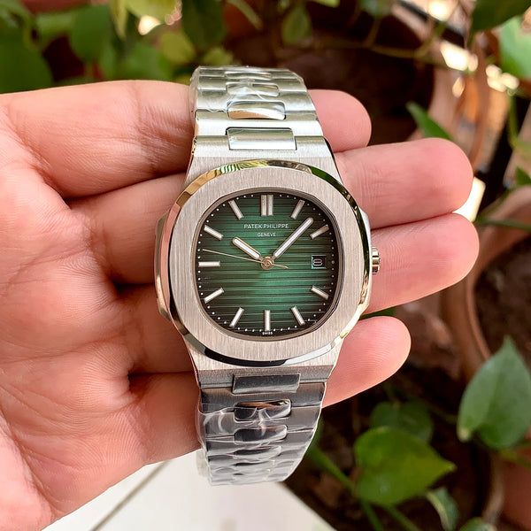Patek Philippe Nautilus 5711 Green Auto