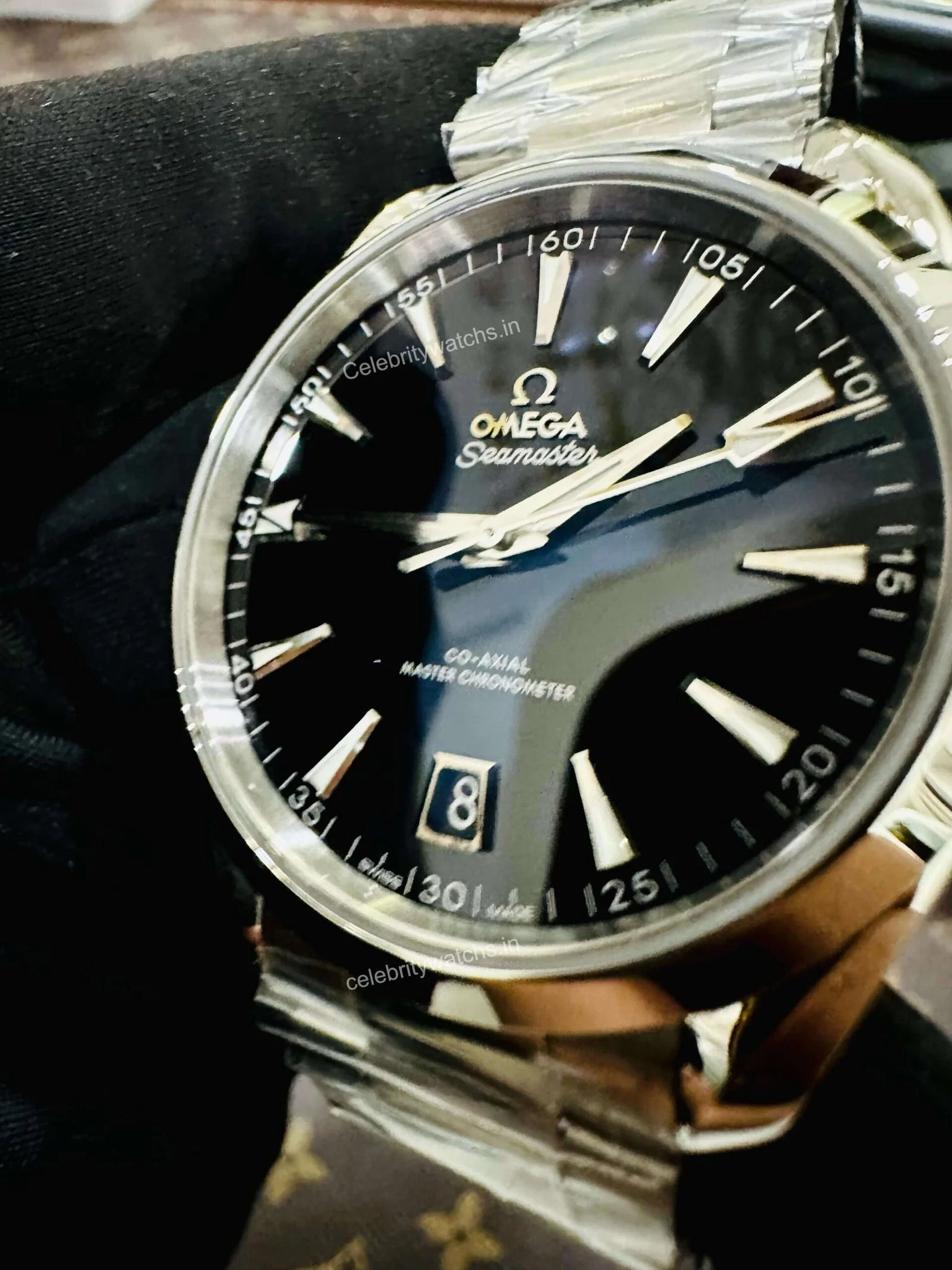 Omega Seamaster Aqua Terra Black Dial 1:1 Super Clone Replica