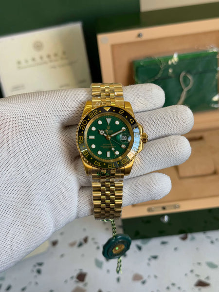 Rolex Master GMT II 116718 Green Dial Edition