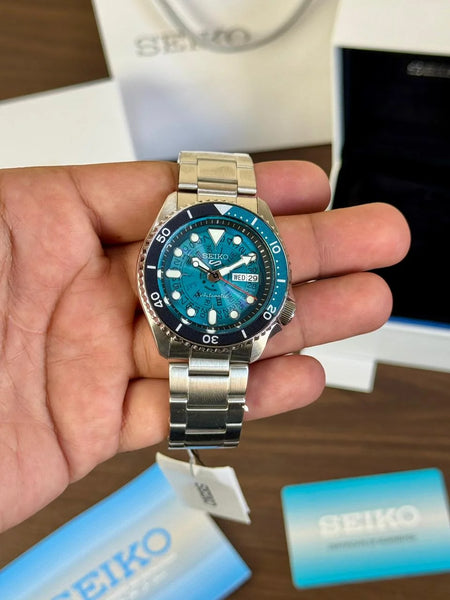 Seiko SKX Sports Style SRPJ45K1 Store Quality
