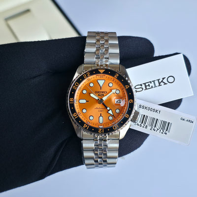 Seiko 5 GMT 42.5mm Store Quality