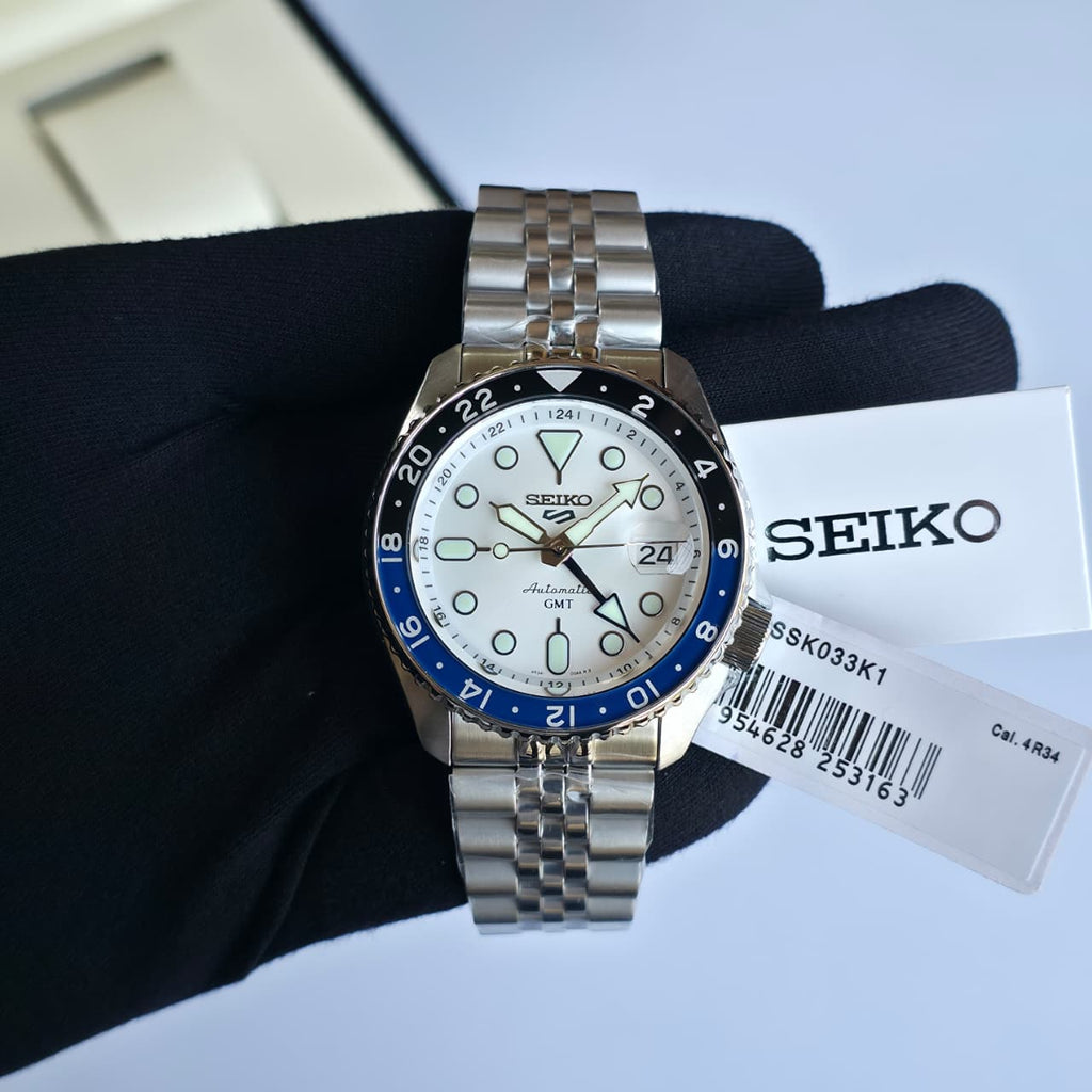 Seiko 5 GMT 42.5mm Store Quality