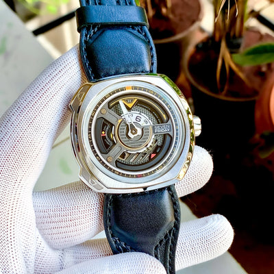 SEVENFRIDAY Australia W1/01 Blade black leather