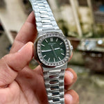 Patek Philippe Nautilus Ruby 5711/1300 Green Diamond