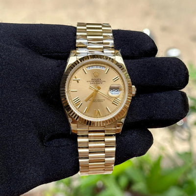 Rolex DayDate Full Gold Roman Figure GM Swiss