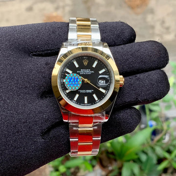 Rolex DateJust Plain Gold Bezel Black Dial Zr