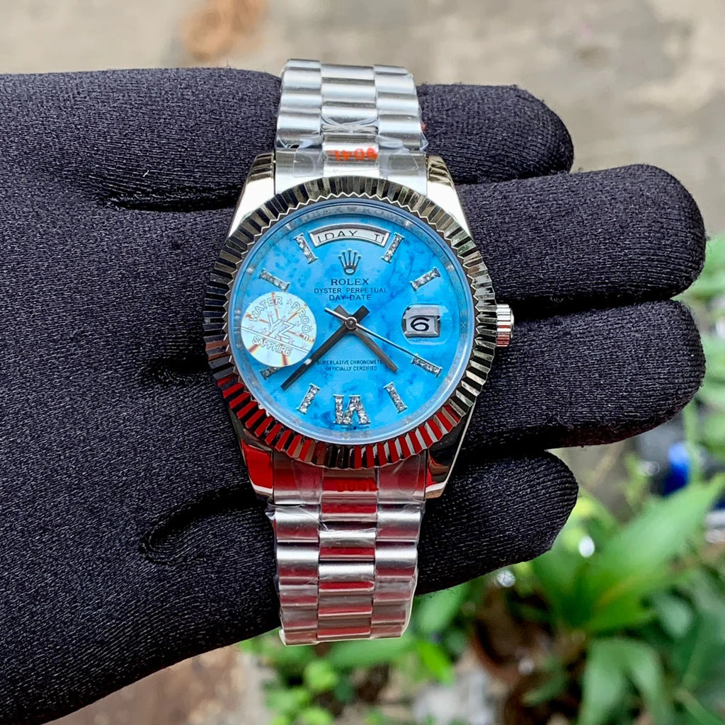 Rolex DayDate Blue Dial Diamond Figure Yz