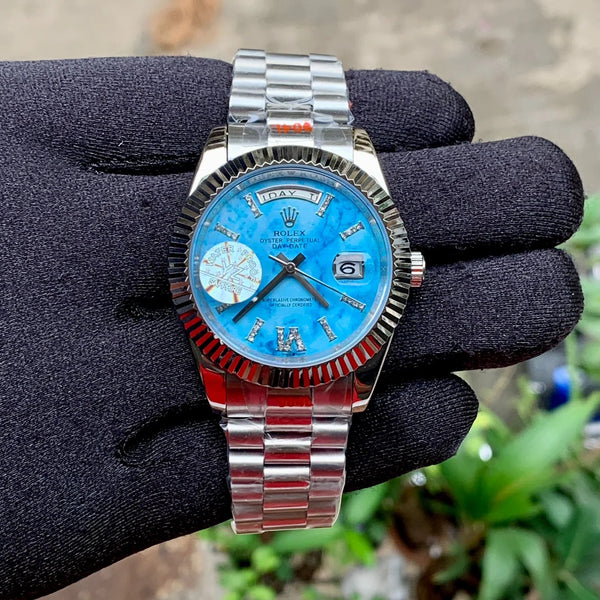 Rolex DayDate Blue Dial Diamond Figure Yz