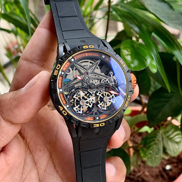 Roger Dubuis Excalibur Spyder Pirelli Dual Engine