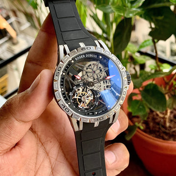 Roger Dubuis Excalibur Flying Tourbillion Black