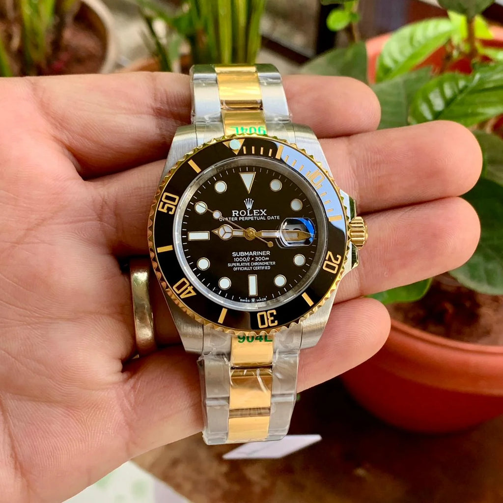 Rolex Submariner Silver Black Two-Tone Semi Swiss