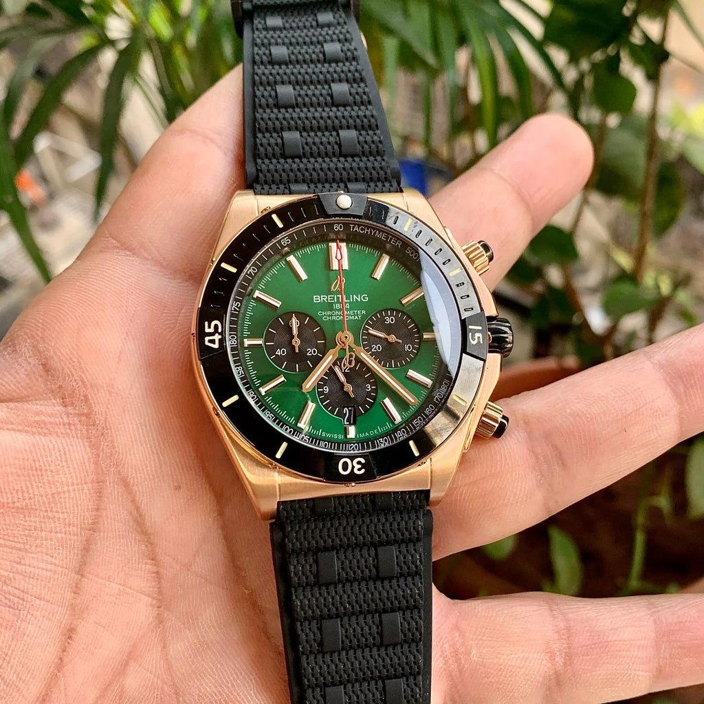 Breitling SUPER CHRONOMAT B01 44 Green
