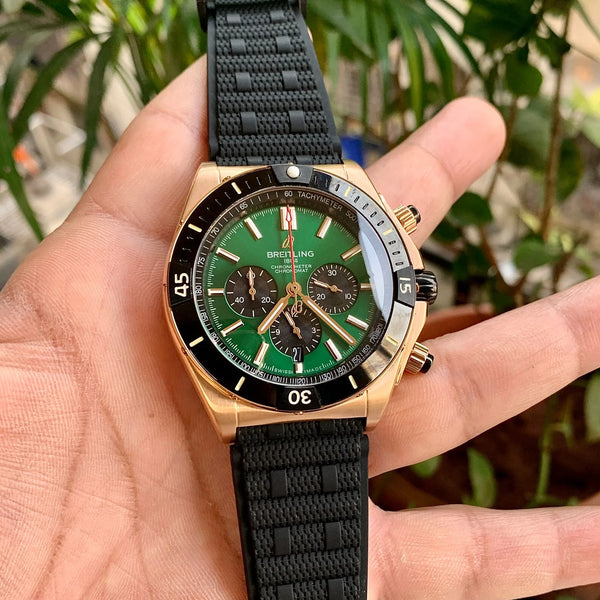 Breitling SUPER CHRONOMAT B01 44 Green
