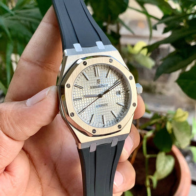 Audemars Piguet Royal Oak 15400 Silver Bezel