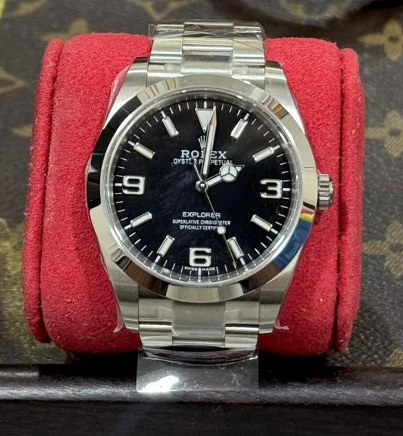 Rolex Explorer 214270 Black 1:1 Super Clone Replica