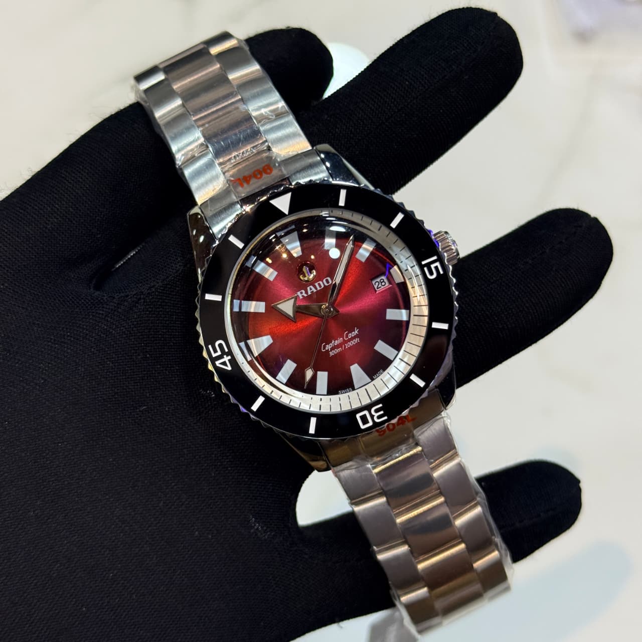 Rado Captain Cook