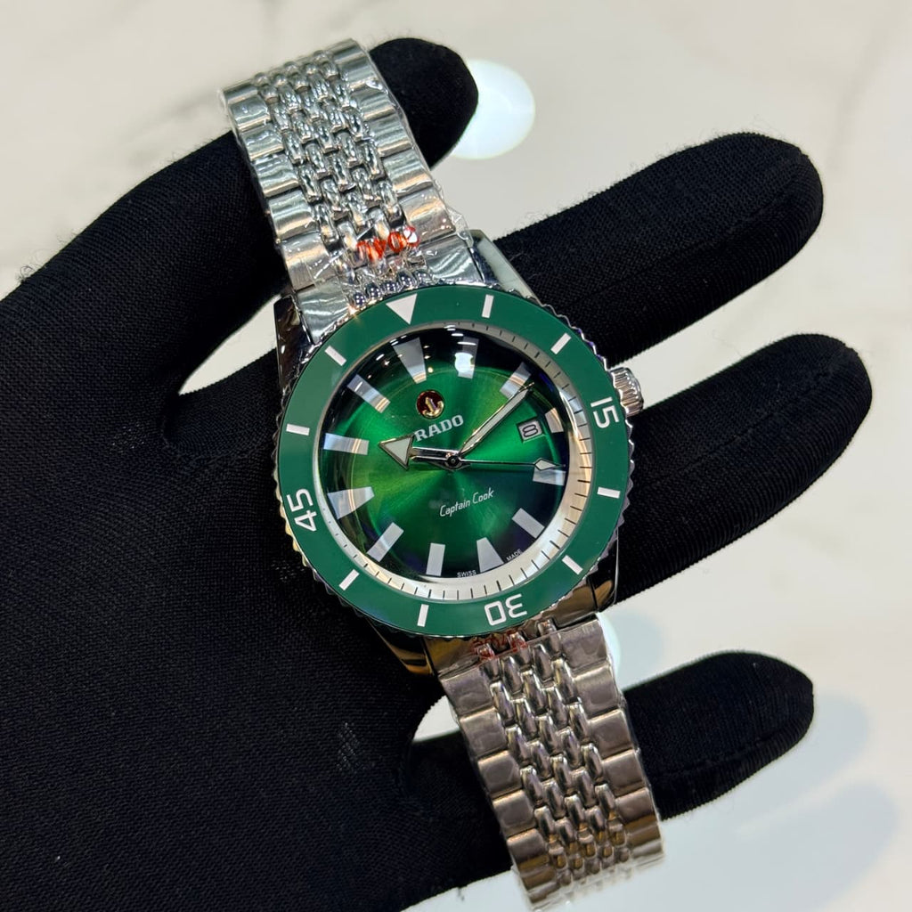 Rado Captain Cook