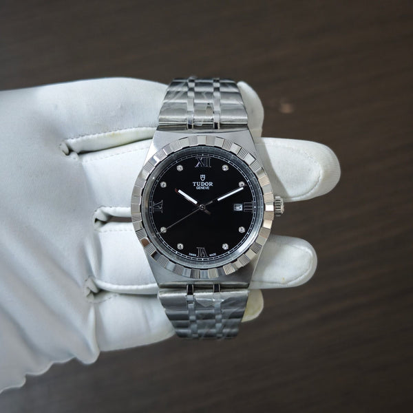 TUDOR Royal