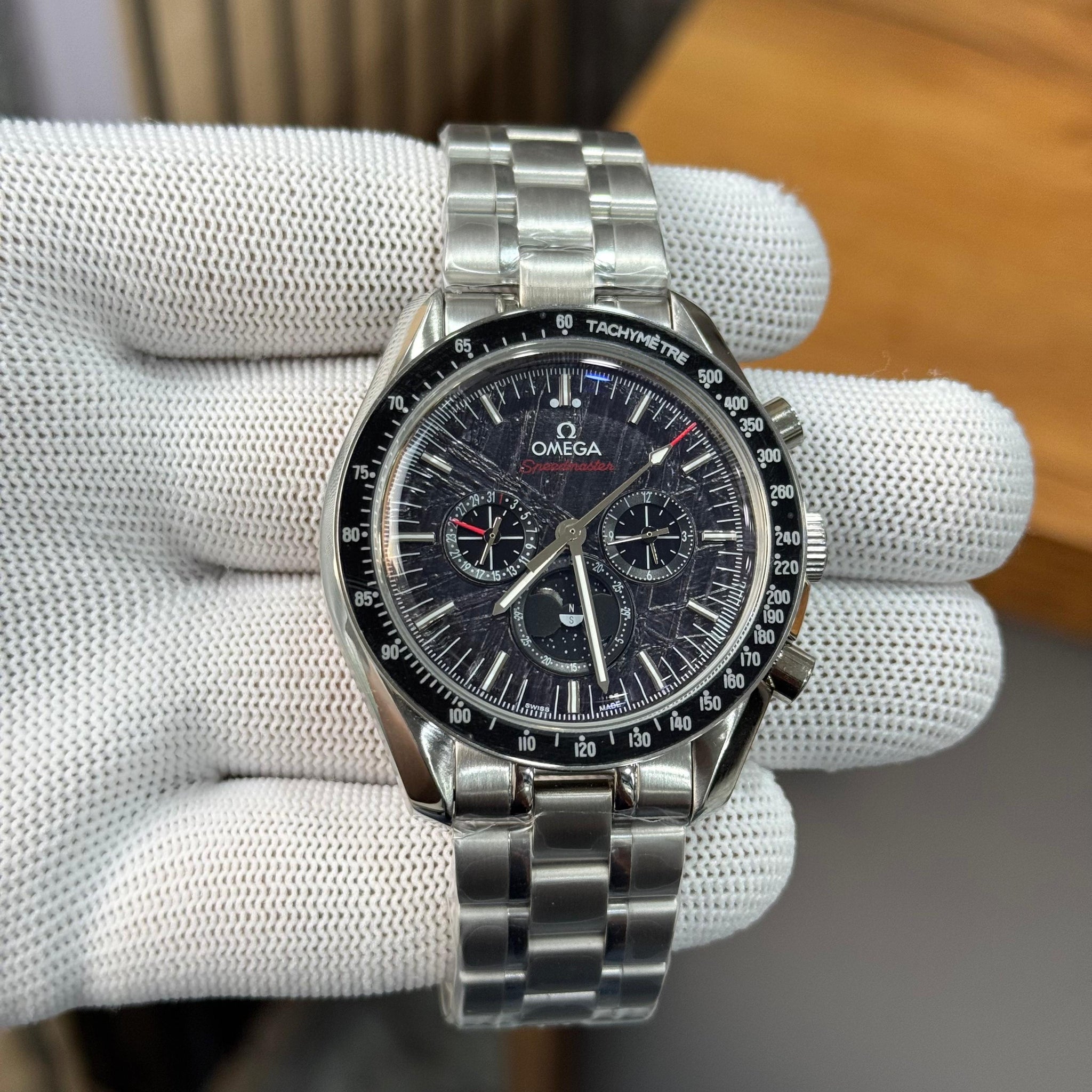 OMEGA Speedmaster Moonphase Meteorite Dial