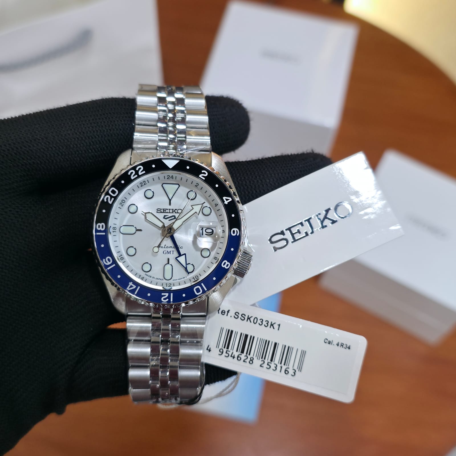 Seiko 5 Sports GMT
