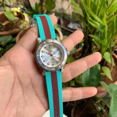 Gucci Dive YA136351 Unisex Quartz