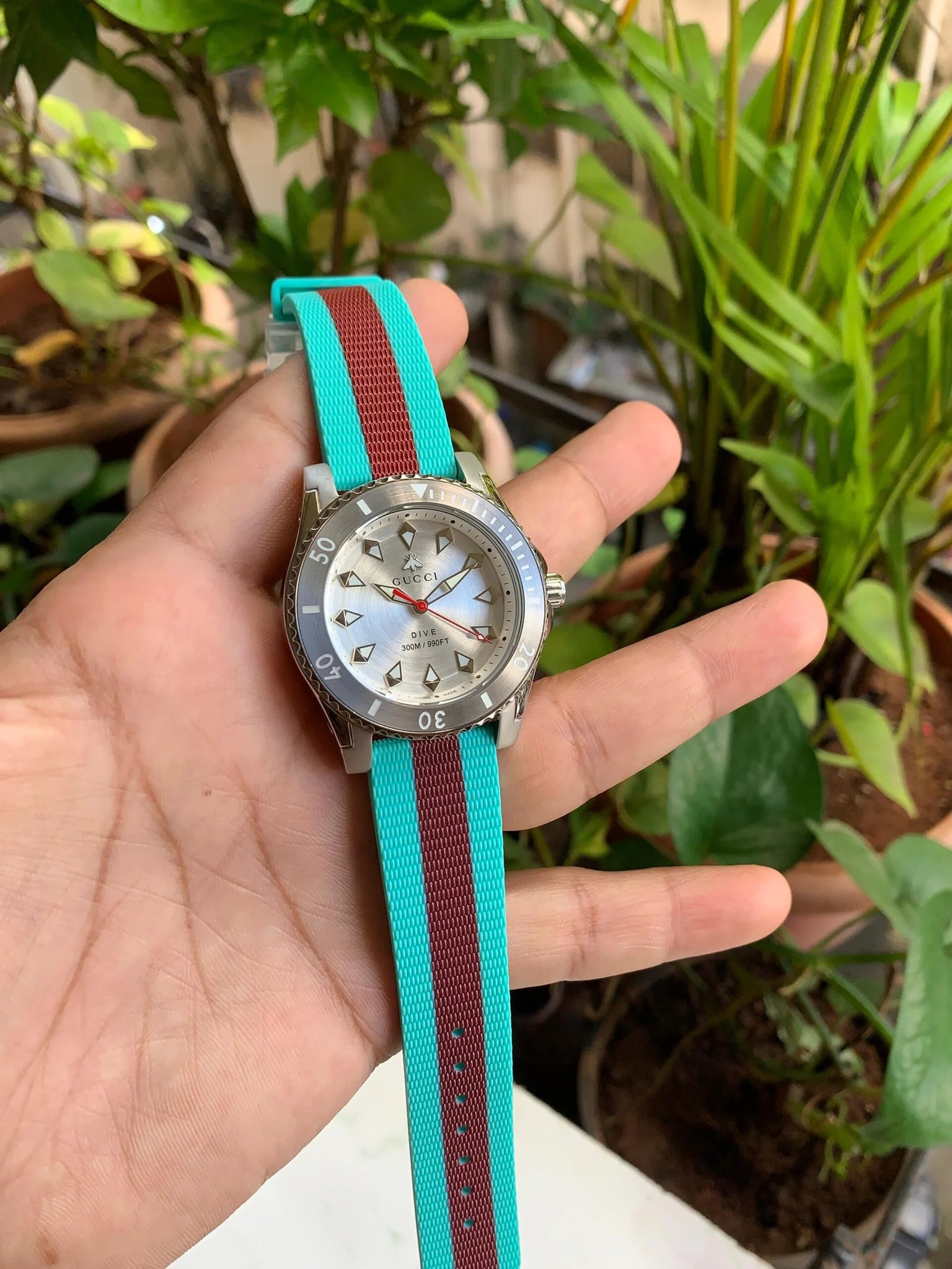 Gucci Dive YA136351 Unisex Quartz