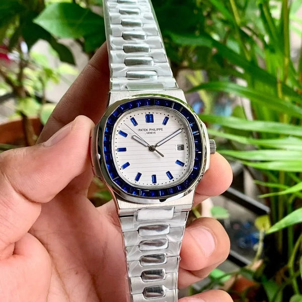 Patek Philippe Nautilus 5700/112 Ruby Blue