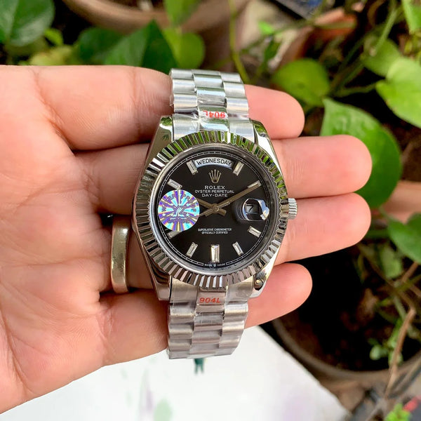 Rolex DayDate Silver Black Fluted Bezel Yz