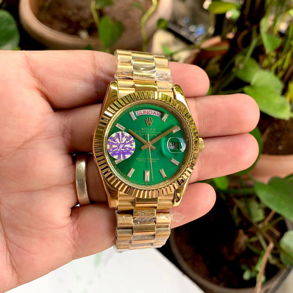 Rolex DayDate Gold Green Dial Diamond Figure