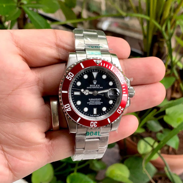 Rolex Submariner Oyster Silver-Red Automatic