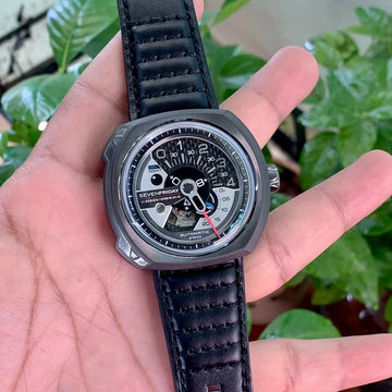 Seven Friday SF V3/01 – The Driver’s Edition