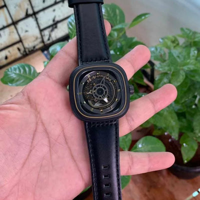 Seven Friday SF P2B/02